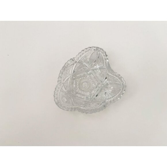 EAPG Imperial Glass NuCut Vintage Relish Heart Shaped Sawtooth Catchall Bowl - Picture 4 of 10